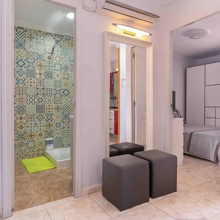 Apartment Beproud Gc *